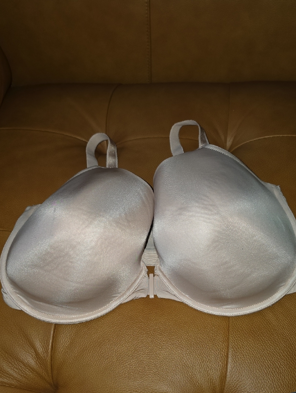 torrid Nude Perfect t shirt front close lightly lined Smooth T-Shirt Bra 38h